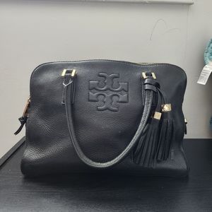 Tory burch pebble leather purse